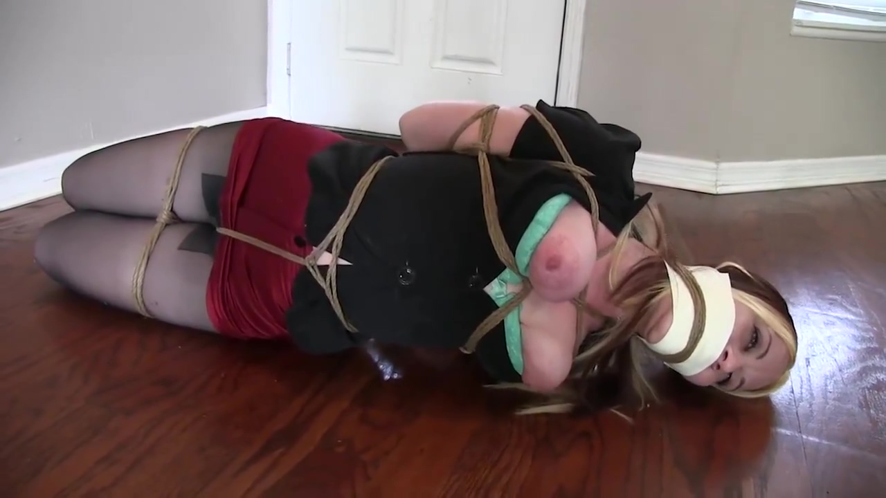 Hogtied Lexi in black pantyhose
