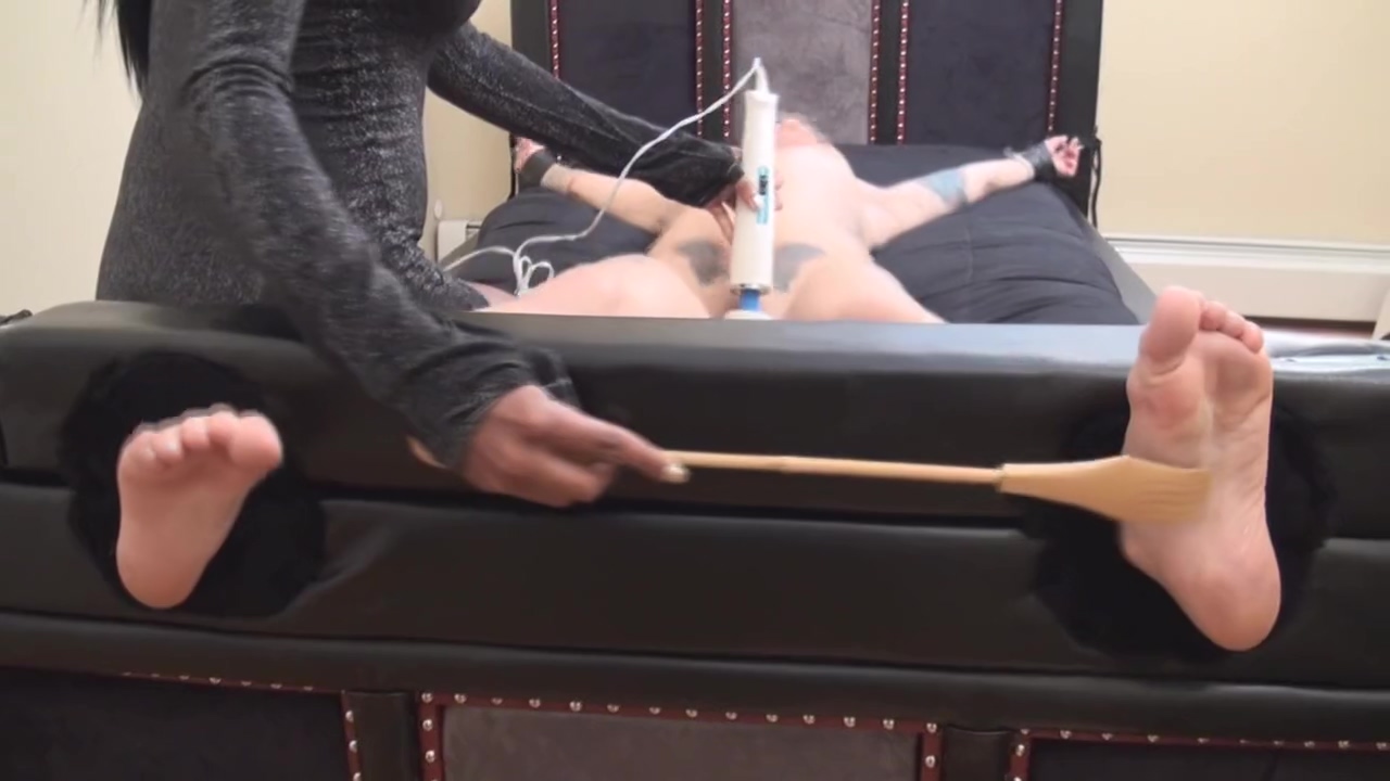 Bondage Bed
