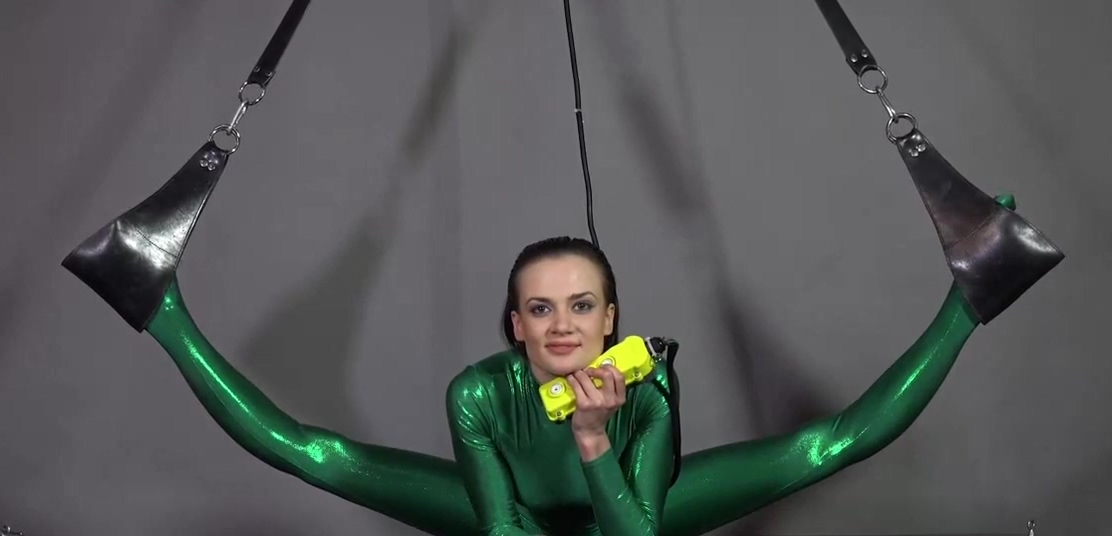 Insane Contortion Bondage From Rubber Girl Alina
