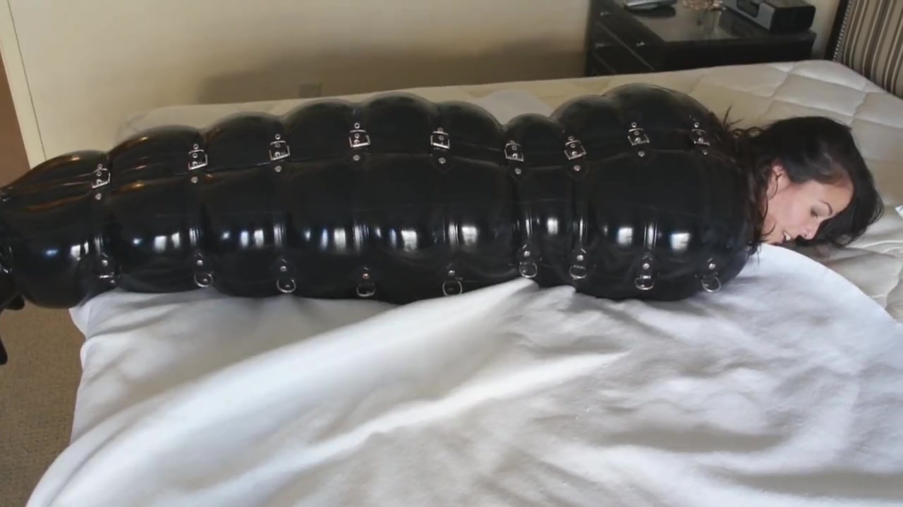 Inflatable Latex Sack 3
