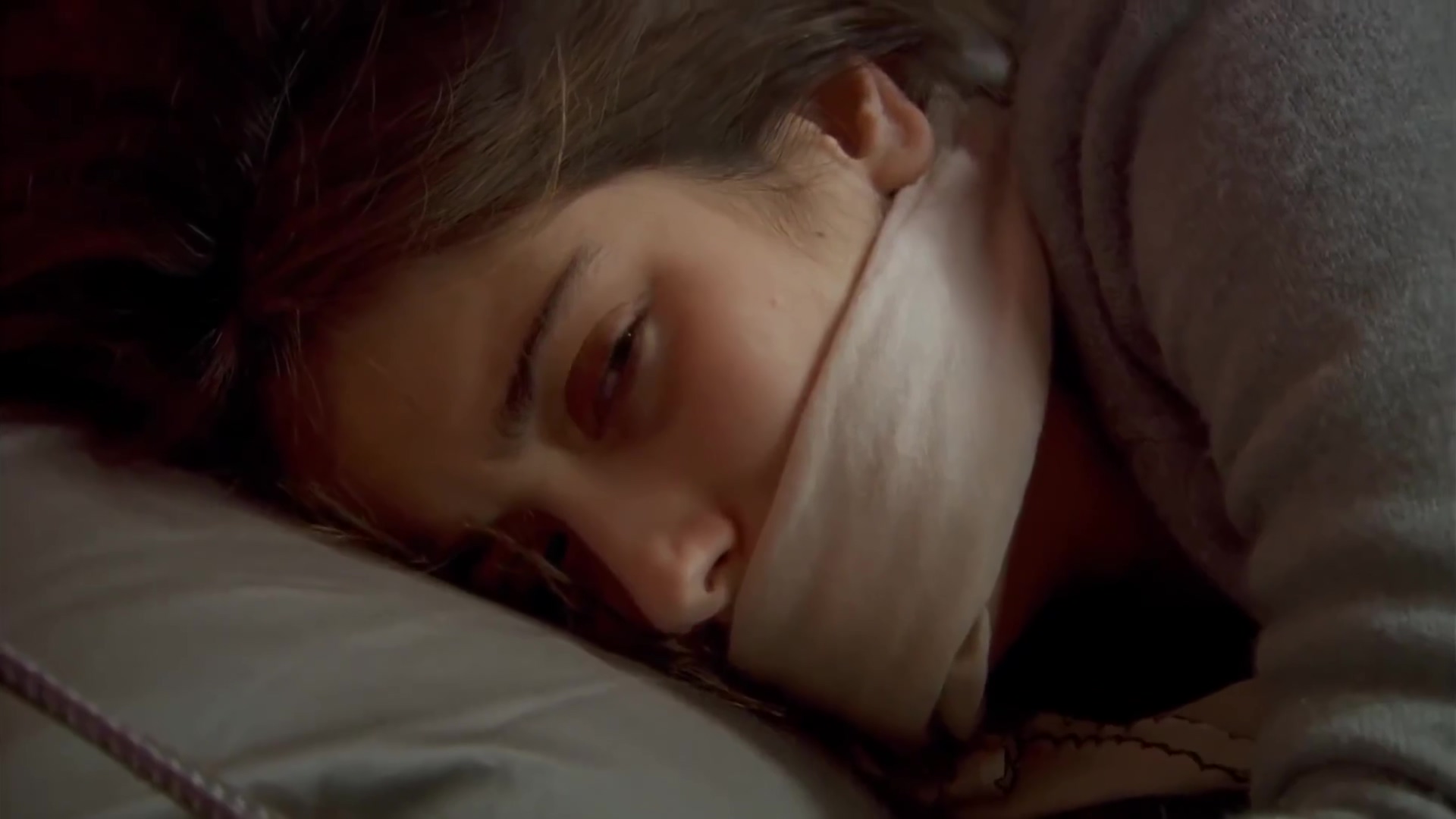 Stunning Hazal Kaya Otm Gagged
