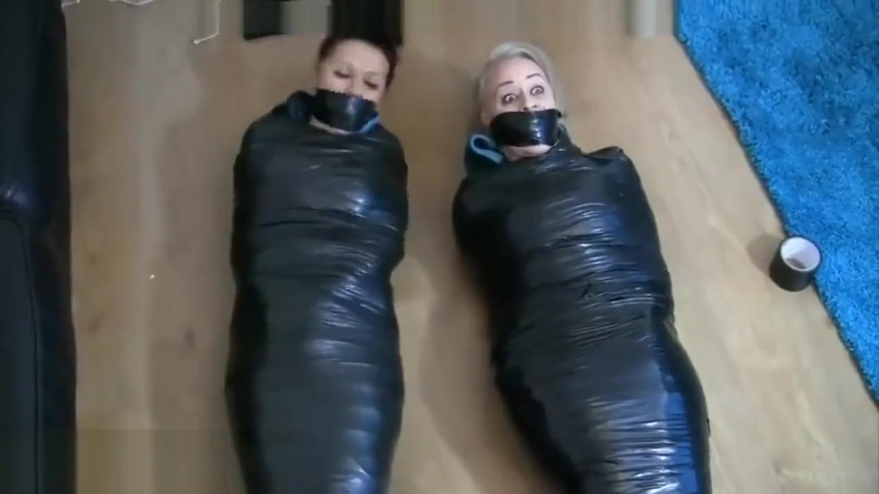 2 GIRL IN WRAPPED ATTAK
