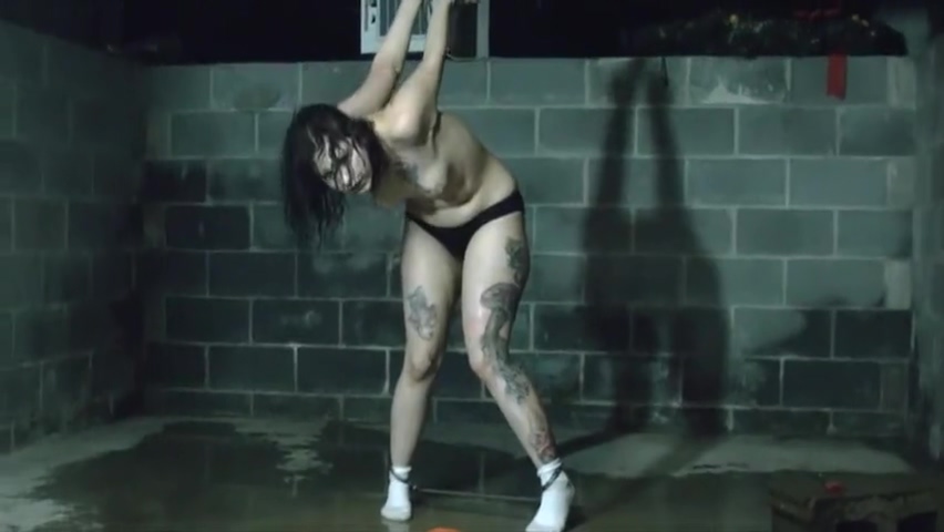 Cuffed tattoo girl gets tortured with water in prison
